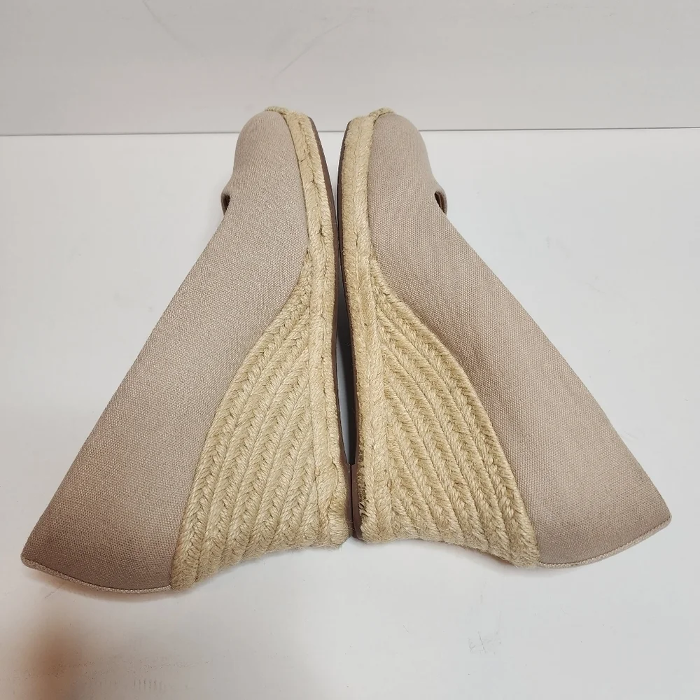 J. Crew Canvas espadrille wedges in Flax. Women's size‎ 8.5.